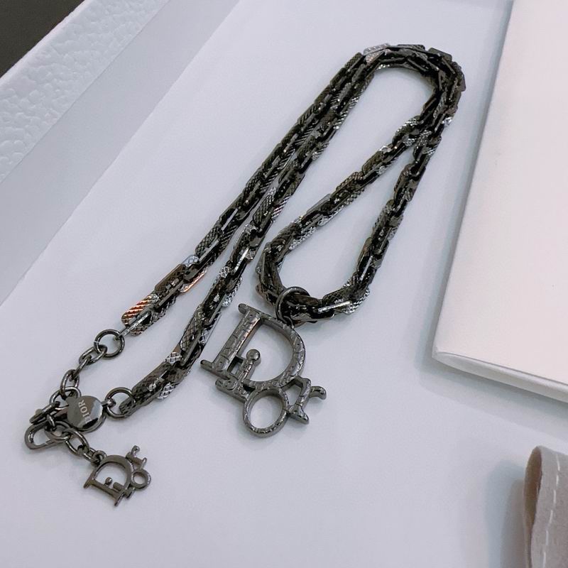 Dior Necklace 06lyr600